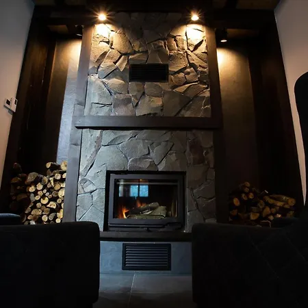 Vershina Aparthotel 4*