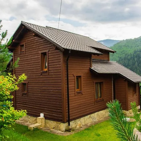 Vershina Aparthotel 4*