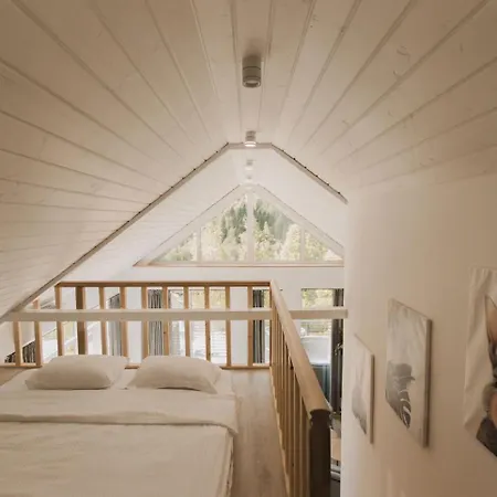 Aparthotel Vershina 4*