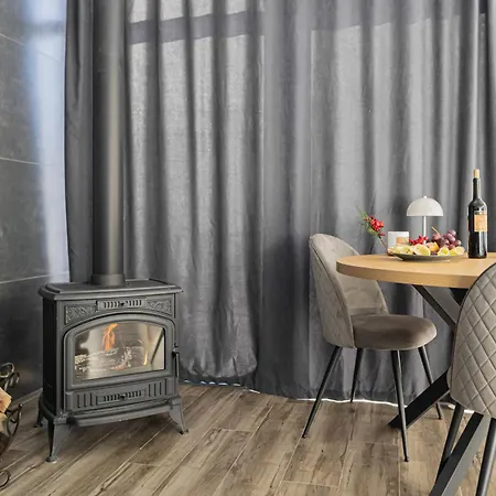 Aparthotel Vershina Yaremche