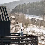 아파트호텔 Vershina 야렘체